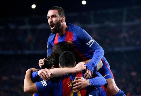 Arda Turan açıkladı! Galatasaray'a gelecek mi?