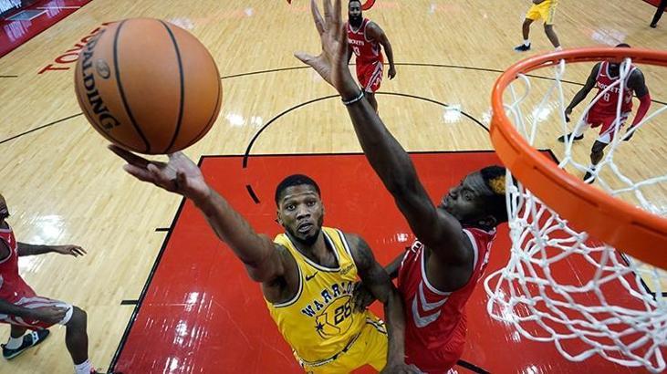Houston Rockets, Golden State Warriors'ı evinde rahat geçti