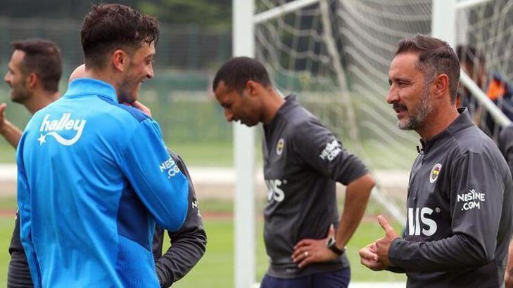 Fenerbahçe'de Vitor Pereira ve Mesut Özil zirvesi