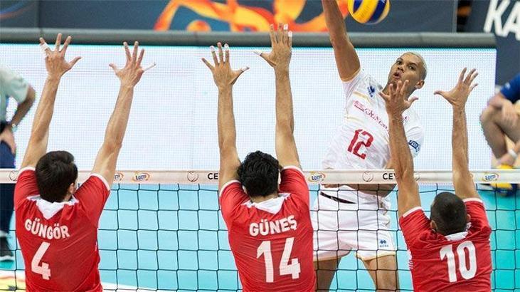Türkiye play-off turuna kaldı