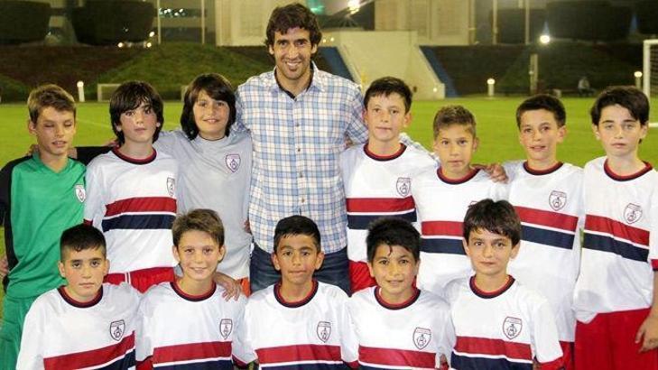 Raul, Altınordu'nun minik futbolcularıyla buluştu