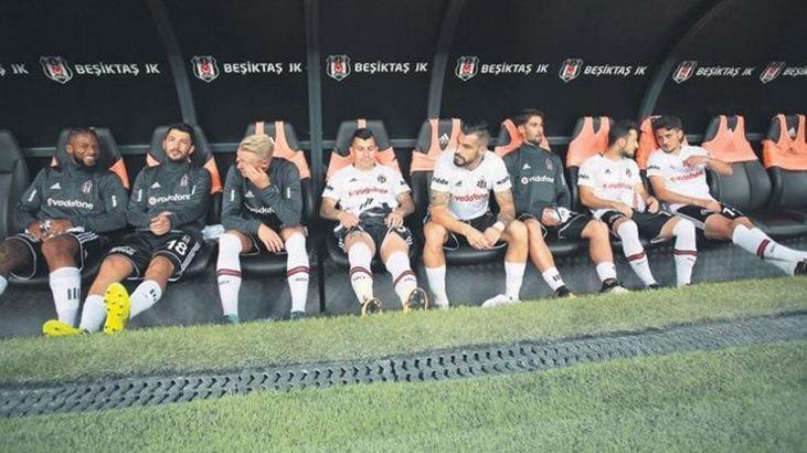 Beşiktaş'ta yangın kulübesi!