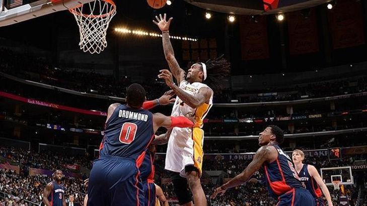 Lakers'ı Hill taşıdı: 114-99