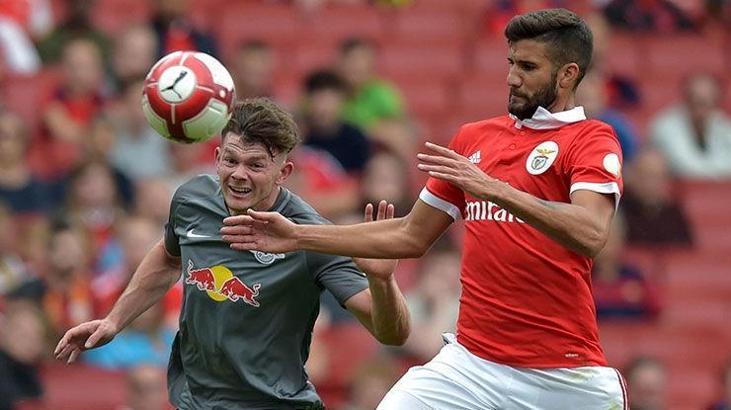 Leipzig'de ayrılık! Burke, West Bromwich Albion'da