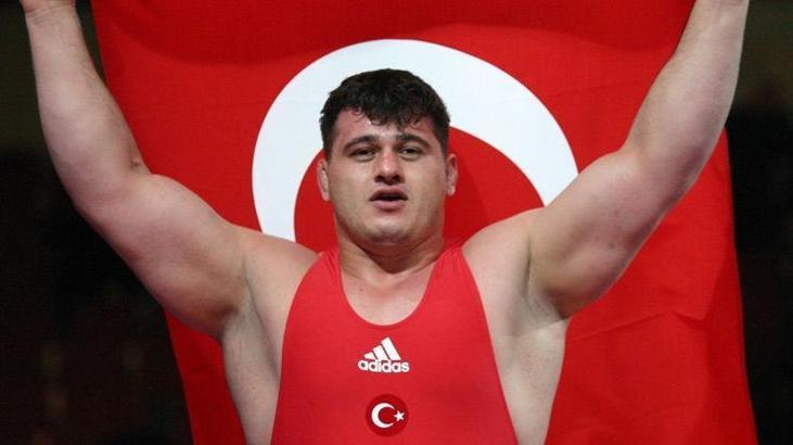 Rıza Kayaalp 3. kez Dünya Şampiyonu