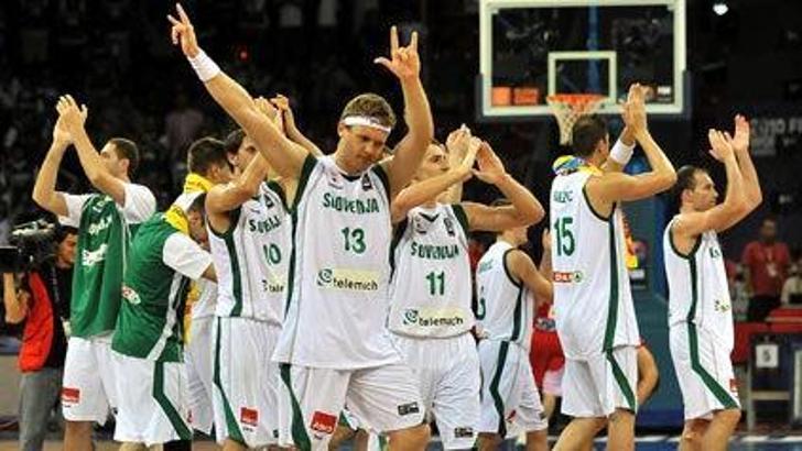 Slovenya zorlanmadı:91-84