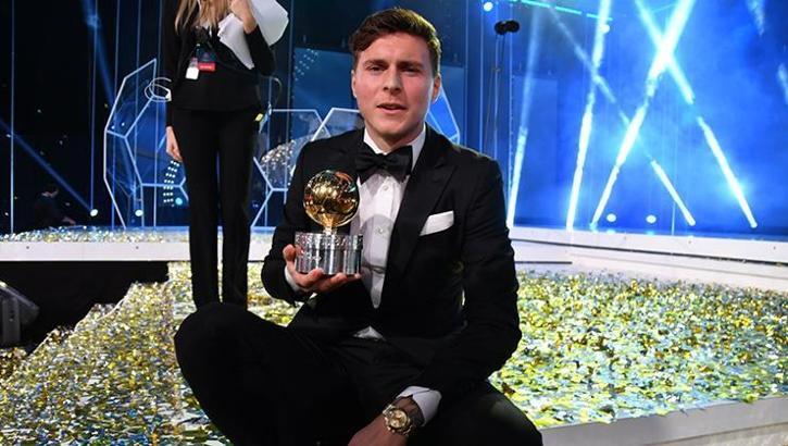 İsveç'te yılın futbolcusu Lindelöf
