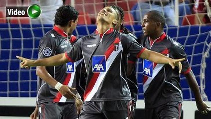 Sevilla'yı Lima yıktı:3-4