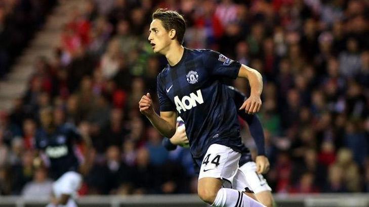 Adnan'a bak!