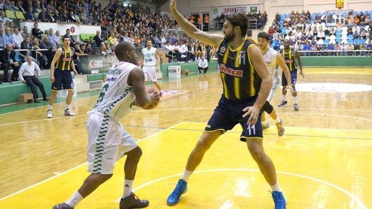 Fenerbahçe Ülker ezdi, geçti: