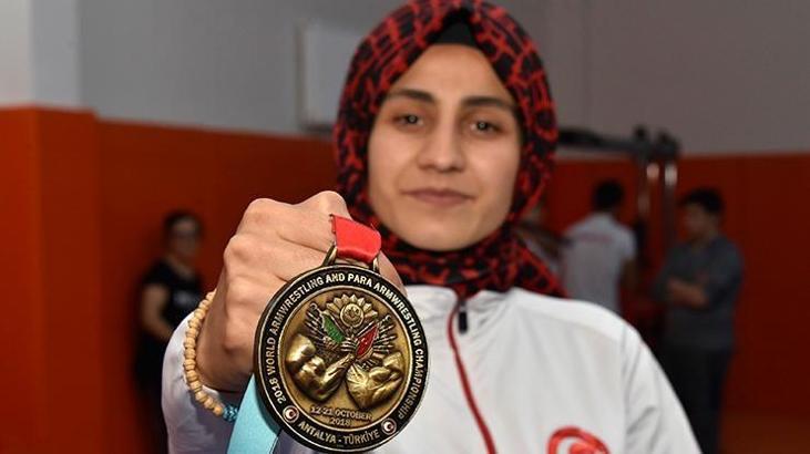 3 yılda dünya şampiyonu oldu