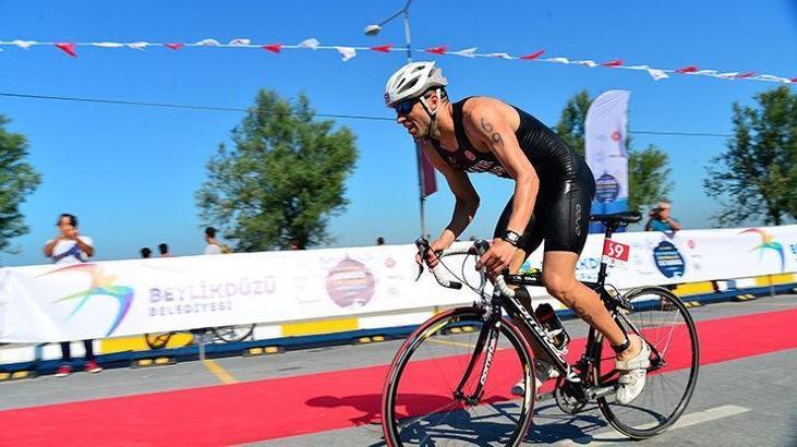 Beylikdüzü'nde triatlon coşkusu