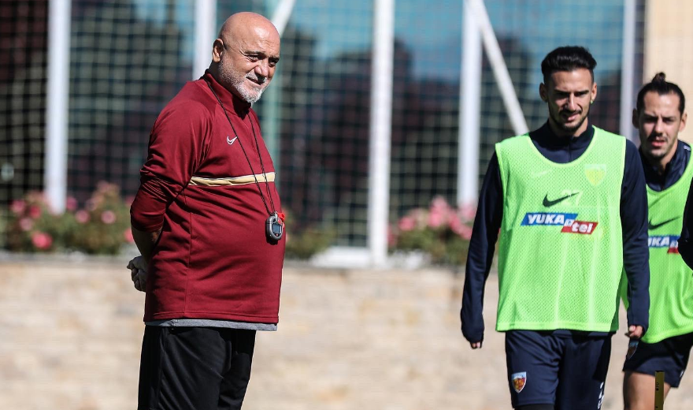 Hikmet Karaman'dan Kayserispor taraftarına çağrı