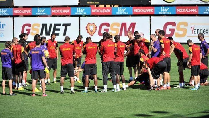 Hoca yok, ders boş!