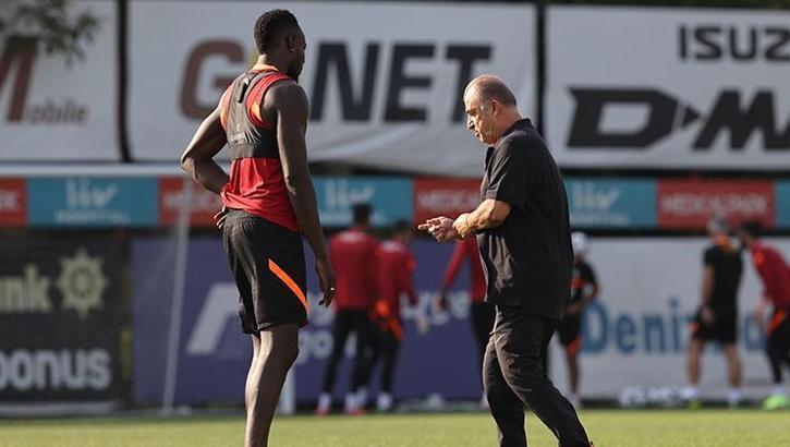 Galatasaray'da ibre Diagne'ye dönüyor
