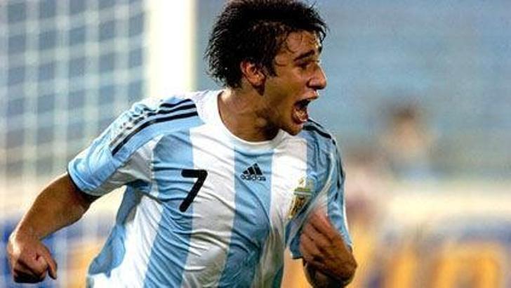 Eduardo Salvio Benfica'da!