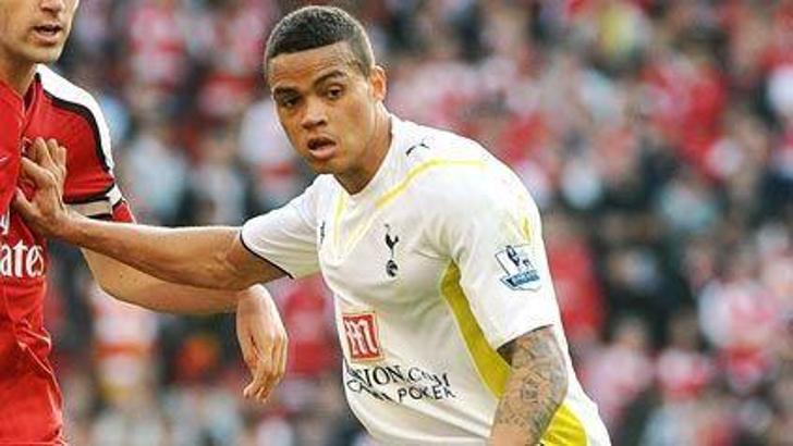 Jermaine Jenas gözden çıkarıldı