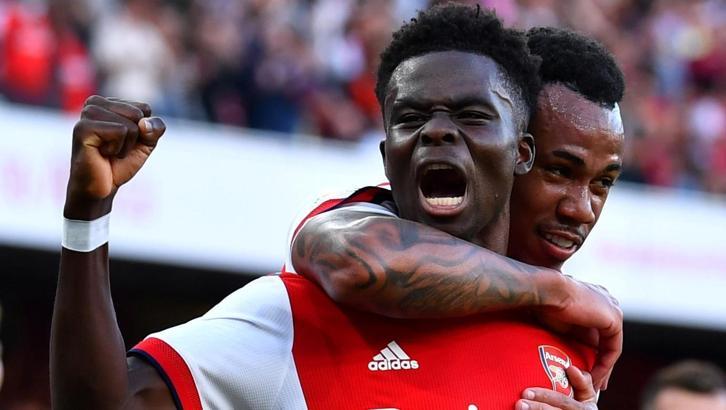 Londra derbisini Arsenal kazandı
