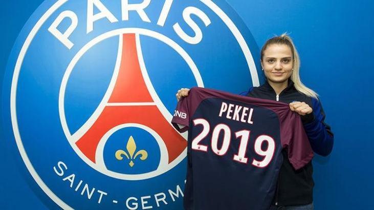 PSG, Melike Pekel'i transfer etti