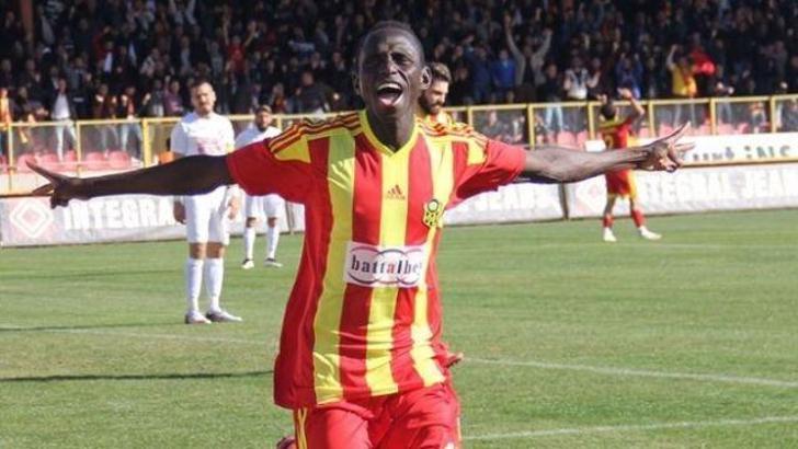 Samsunspor iki isimle anlaştı