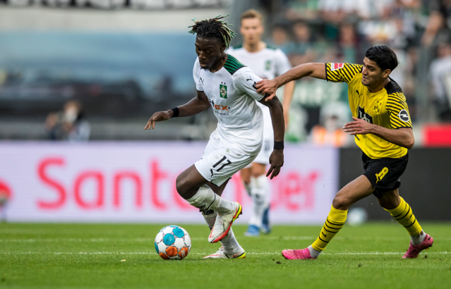 Beşiktaş'ın rakibi Borussia Dortmund, Mönchengladbach deplasmanında kayıp