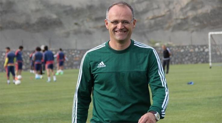 Es Es'te gündem İrfan Buz