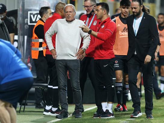 Altay Teknik Direktörü Mustafa Denizli, Beşiktaş zaferini değerlendirdi: Sürpriz değildi