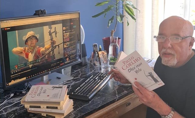 Mete Gazoz'dan Brezilyalı yazar Paulo Coelho'ya teşekkür
