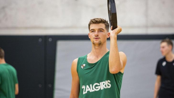 Beşiktaş'ın yeni transferi Steve Vasturia, basketbol kariyerini noktaladı