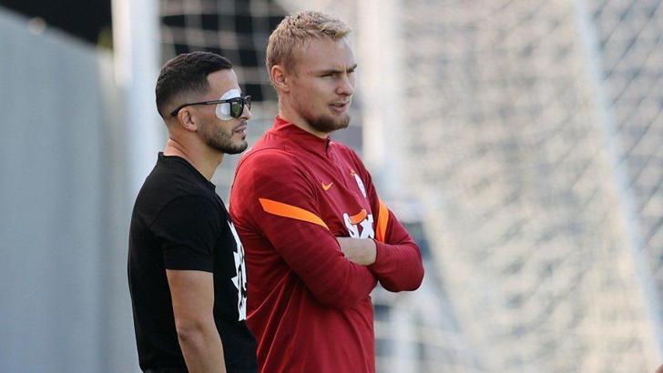 Galatasaray'da Omar Elabdellaoui ve Sacha Boey, takımdan ayrı çalıştı
