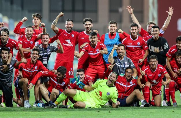 Altınordu'ya kart uyarısı