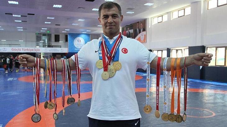 Sırtı minder görmeyen şampiyon