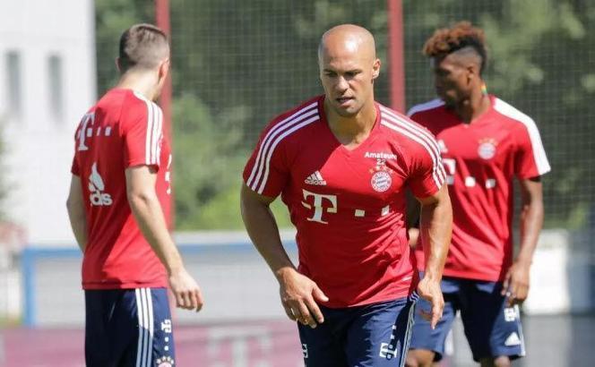 Erdal Kılıçarslan Bayern Münih idmanında