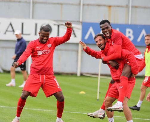 Sivasspor'da Fatih Karagümrük maçı hazırlıkları başladı