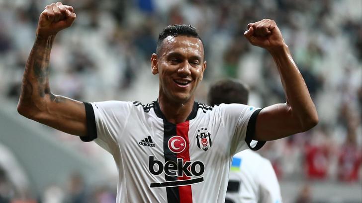 Beşiktaş'ta Josef'ten sürpriz gol!