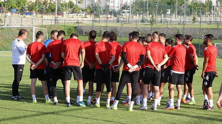 Samsunspor, 3 bin rakımda kamp yapıyor