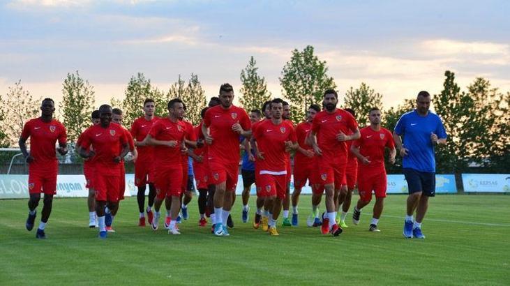 Kayserispor'da 8 futbolcu kadro dışı!