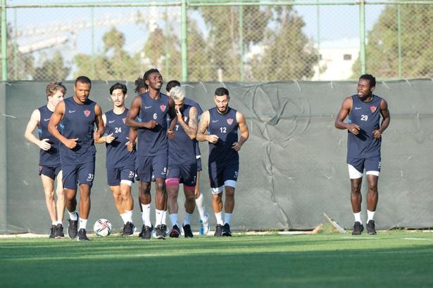 Hatayspor üst sıralarda kalıcı olmak istiyor