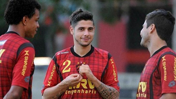 Cicinho 12 numara