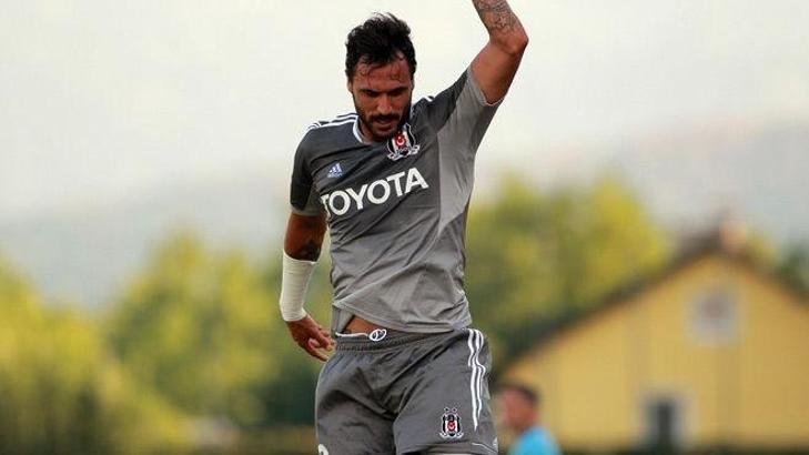 Almeida'da fıtık çıktı!