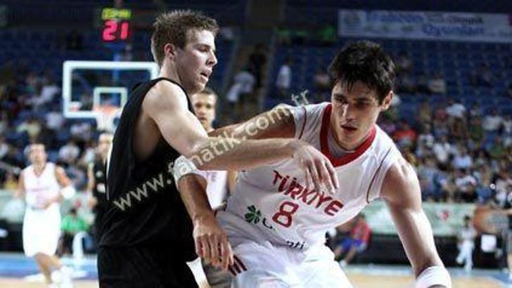 Devler 'haka' yaptı: 87-65