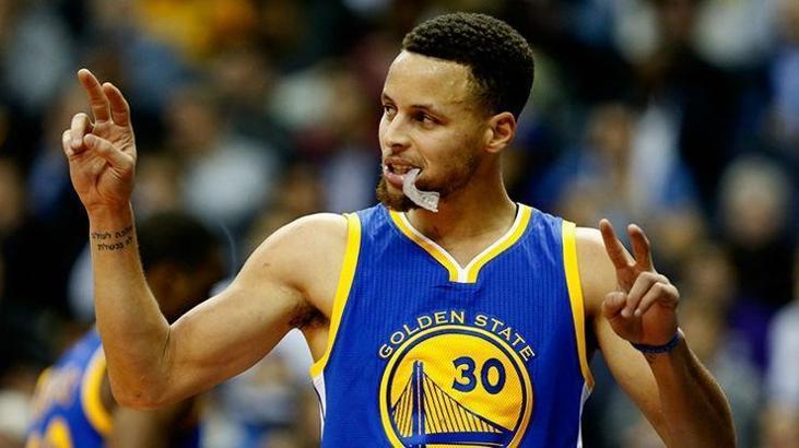 Warriors'tan Curry'ye 201 milyon dolar