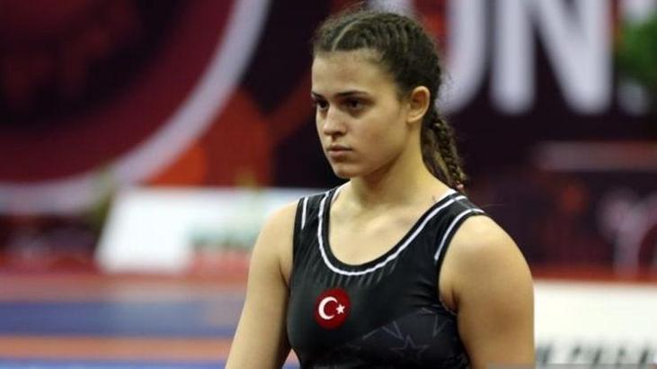Gamze Nur Adakan ve Tuğba Kılıç, bronz madalya maçı yapmaya hak kazandı