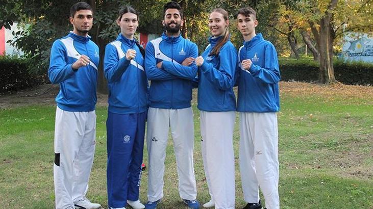 Beş İzmirli Avrupa sahnesinde