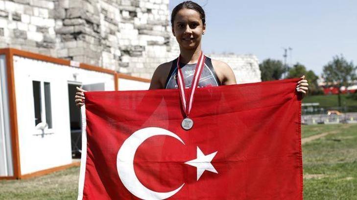 İpek hedefi büyüttü