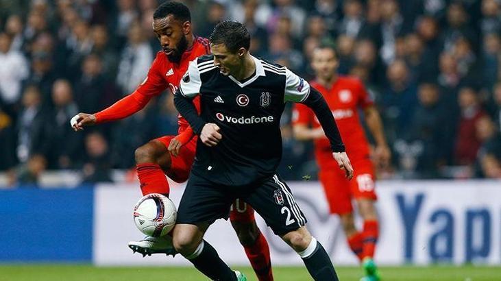 Mitrovic teklif bekliyor
