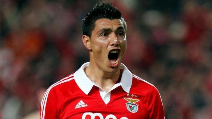 Cardozo yüzde 5'i bekliyor