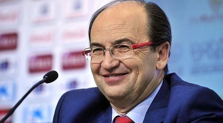 Sevilla Başkanı müjdeyi verdi: Belhanda ile ilgilenmiyoruz