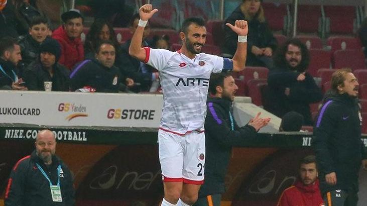 Göztepe'den orta sahaya 2 takviye
