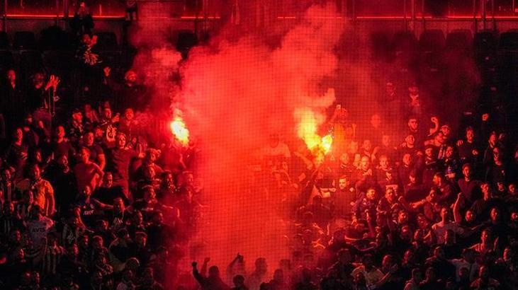 Fenerbahçe taraftarı Frankfurt'u Kadıköy yaptı!